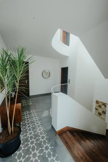 Presidential Luxury Villa Anjuna With Pvt Pool & Bathtub, Most Prime Location المظهر الخارجي الصورة
